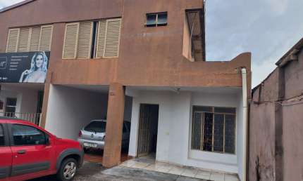 Sobrado Geminado Baixo Bueno Sobrado com 4 Quarto(s) e 4 banheiro(s) à Venda, 202 por R$ 457.000 no setor Setor Coimbra VN11628