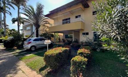 Casa no Condomínio Granville Casa em Condomínio com 5 Quarto(s) e 6 banheiro(s) à Venda, 330 por R$ 2.400.000 no setor Residencial Granville VN13893