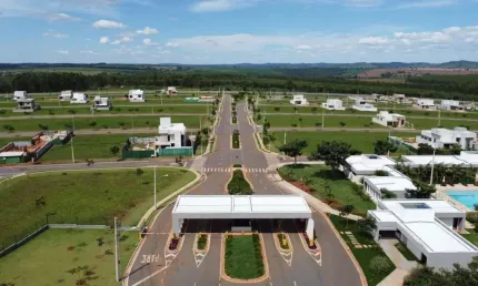 LOTE TERRAS ALPHA 2 Área / Terreno à Venda, 300.59 por R$ 200.000 no setor Terras Alpha Residencial 2 TA14293