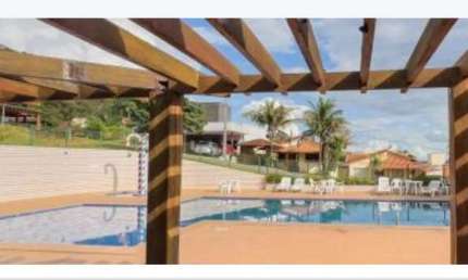 Casa Condomínio Monte Verde Casa de Rua com 3 Quarto(s) e 3 banheiro(s) à Venda, 167 por R$ 650.000 no setor Sítio de Recreio Ipê AD15437