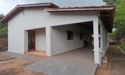 CASA 3 QTS, NO SETOR ARAGUAIA, APARECIDA DE GOIÂNIA. Casa de Rua com 3 Quarto(s) e 2 banheiro(s) à Venda, 147 por R$ 380.000 no setor Setor Araguaia AD16991