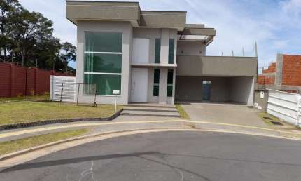 Sobrado Jardins Bolonha Casa em Condomínio com 4 Quarto(s) e 4 banheiro(s) à Venda, 227.23 por R$ 1.350.000 no setor Jardins Bolonha AU17876