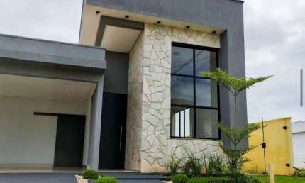 Casa térrea em Condomínio Fechado Terras Alpha 2 Casa em Condomínio com 3 Quarto(s) e 4 banheiro(s) à Venda, 152 por R$ 820.000 no setor Terras Alpha Residencial 2 FL18783