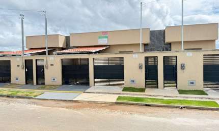 CASA COM 2 QUARTOS SENDO 1 SUÍTE, JARDIM DO LAGO , SENADOR CANEDO - CASA 01 Casa de Rua com 2 Quarto(s) e 2 banheiro(s) à Venda, 70 por R$ 270.000 no setor Jardim do Lago AD19468
