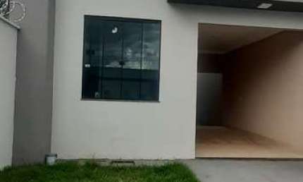 Casa no setor Village Garavelo  Casa de Rua com 3 Quarto(s) e 3 banheiro(s) à Venda, 107.35 por R$ 380.000 no setor Residencial Village Garavelo - 2ª Etapa IN20091