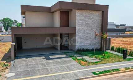 Sobrado Alto Padrão Jardins França Casa em Condomínio com 4 Quarto(s) e 6 banheiro(s) à Venda, 288 por R$ 3.500.000 no setor Jardins França VN20374