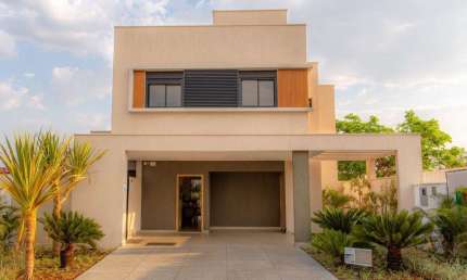 Ágio Jardins Lyon - FUNDO PARA MATA Casa em Condomínio com 4 Quarto(s) e 4 banheiro(s) à Venda, 200 por R$ 1.397.000 no setor Residencial Jardins Lyon AD21331