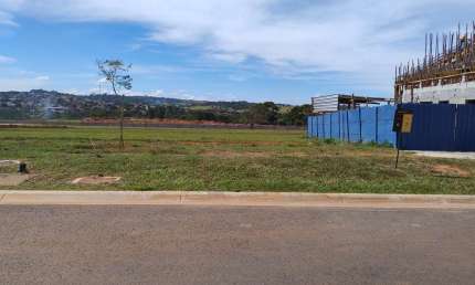 Terreno Condomínio Fechado  Plateau D'or Unique Área / Terreno à Venda, 610.7 por R$ 1.390.000 no setor Parque Cidade AD21404
