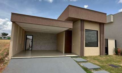 CASA SOBRADO 180m² TERRAS ALPHA Casa em Condomínio com 3 Quarto(s) e 5 banheiro(s) à Venda, 180 por R$ 1.150.000 no setor Terras Alpha Residencial 1 ST21449