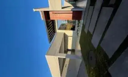 Casa Jardim da luz Casa de Rua com 3 Quarto(s) e 2 banheiro(s) à Venda, 220 por R$ 1.400.000 no setor Jardim Luz AD21601