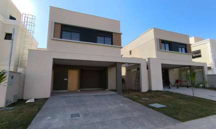 Ágio Lindo sobrado no Jardins Marselha. Aceita proposta! Casa em Condomínio com 4 Quarto(s) e 4 banheiro(s) à Venda, 181 por R$ 1.199.000 no setor Conjunto Residencial Storil ST21786