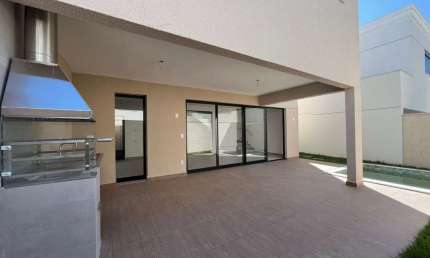 Ágio Lindo sobrado com piscina e churrasqueira a carvão no Jardins Marselha Casa em Condomínio com 4 Quarto(s) e 4 banheiro(s) à Venda, 181 por R$ 1.199.000 no setor Conjunto Residencial Storil ST2178