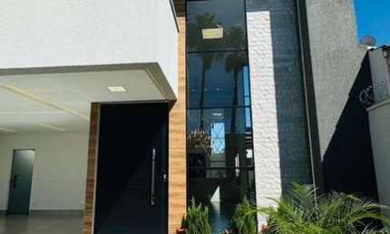 Casa no Residencial Porto Seguro Casa de Rua com 3 Quarto(s) e 5 banheiro(s) à Venda, 180 por R$ 1.130.000 no setor Residencial Porto Seguro AD22240
