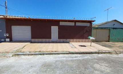 Casa ampla 4 Quartos PARQUE ATHENEU Casa de Rua com 4 Quarto(s) e 4 banheiro(s) à Venda, 158 por R$ 550.000 no setor Parque Atheneu AD22290