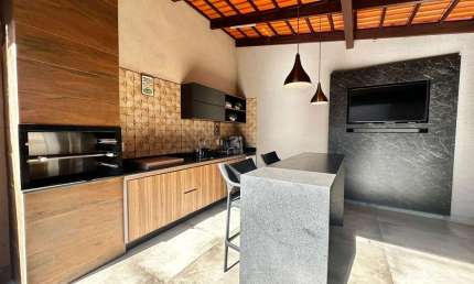 Casa em condominio Santa Genoveva Casa em Condomínio com 3 Quarto(s) e 1 banheiro(s) à Venda, 142 por R$ 950.000 no setor Santa Genoveva TA22520