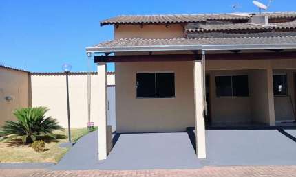 Residencial Jardim das Orquideas Casa em Condomínio com 2 Quarto(s) e 1 banheiro(s) à Venda, 125 por R$ 280.000 no setor Chácaras Buritis AD22712