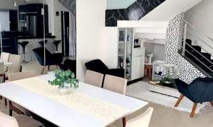 SOBRADO JARDIM OLIMPICO Casa de Rua com 3 Quarto(s) e 3 banheiro(s) à Venda, 218 por R$ 790.000 no setor Jardim Olimpico VN22869