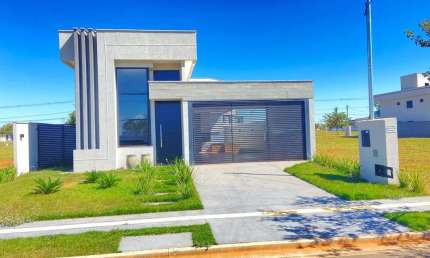 Casa Terras Alpha 2  Casa em Condomínio com 3 Quarto(s) e 1 banheiro(s) à Venda, 150 por R$ 1.030.000 no setor Terras Alpha 2 VN23103