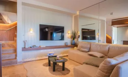 Ágio Jardins Berlim Sobrado com 4 Quarto(s) e 4 banheiro(s) à Venda, 150 por R$ 1.379.546,41 no setor Jardim Bougainville TA23314