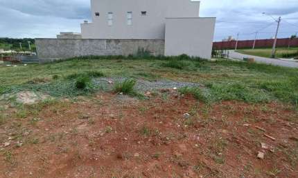 Jardins Capri 267m² Área / Terreno à Venda, 267 por R$ 260.000 no setor Jardins Capri AD23340