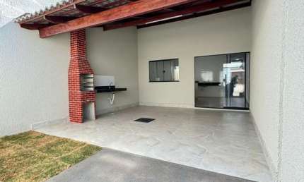 Casa em Senador Canedo  Casa de Rua com 3 Quarto(s) e 2 banheiro(s) à Venda, 98 por R$ 280.000 no setor residencial parque dos buritis  AD23406