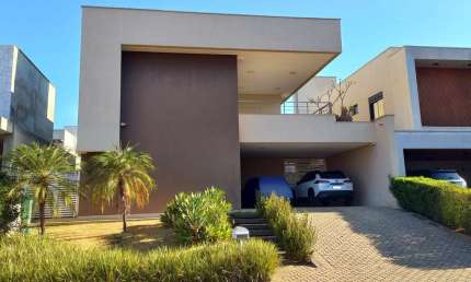 SOBRADO JARDINS VERONA DE FRENTE PARA A MATA Casa em Condomínio com 5 Quarto(s) e 7 banheiro(s) à Venda, 365 por R$ 3.400.000 no setor Jardins Verona ST23444
