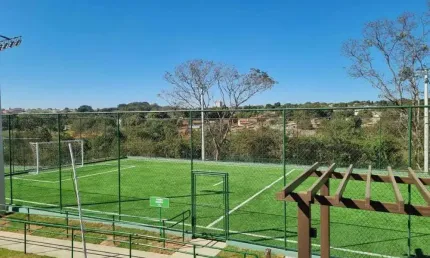 Lote Jardins Versalhes Lote à Venda, 212.63 por R$ 210.000 no setor Polo Empresarial de Goiás IN23689