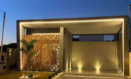 CONDOMINIO JARDIM BARCELONA  Casa em Condomínio com 3 Quarto(s) e 4 banheiro(s) à Venda, 159 por R$ 1.299.000 no setor Jardins Barcelona AD24343