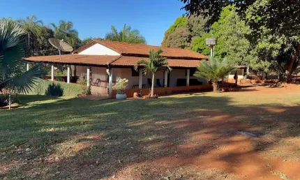 CHACARA EM TRINDADE  Chácara à Venda, 2160 por R$ 1.470.000 FL24636