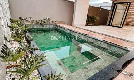 Pedro  Casa em Condomínio com 3 Quarto(s) e 5 banheiro(s) à Venda, 251.41 por R$ 1.896.000 no setor Jardins Bolonha  AX24665
