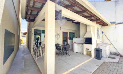 SOBRADO NO JARDIM ATLÂNTICO  Casa de Rua com 3 Quarto(s) e 2 banheiro(s) à Venda, 150 por R$ 840.000 no setor Jardim Atlântico IN24818