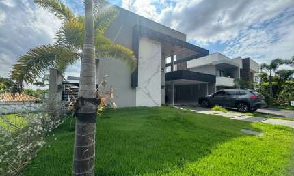 CASA TÉRREA CONDOMÍNIO DO LAGO  Casa em Condomínio com 3 Quarto(s) e 4 banheiro(s) à Venda, 451 por R$ 3.150.000 no setor Condomínio do Lago 1ª Etapa IN24846