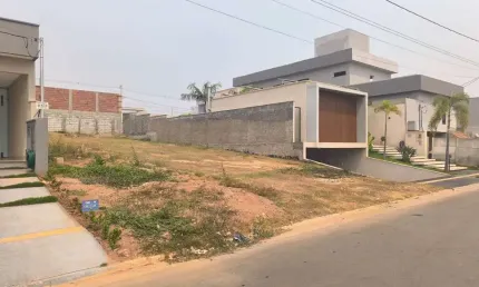 SANDRO VINICIOS  BORBI BALTAZAR Lote à Venda, 354 por R$ 430.000 no setor Jardins Porto AD24968