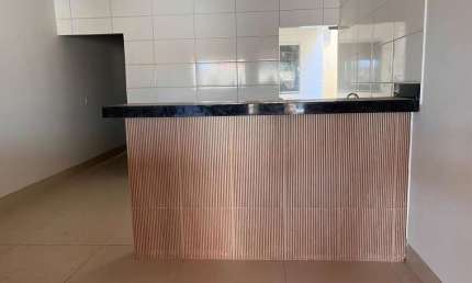 Casa Residencial Casa de Rua com 2 Quarto(s) e 1 banheiro(s) à Venda, 89.85 por R$ 250.000 no setor Residencial Monte Pascoal AD25019