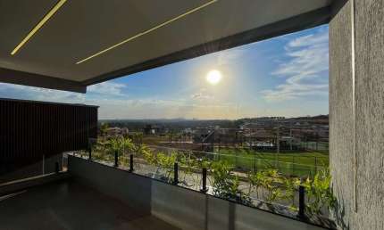 Lindo Sobrado no Jardins CAPRI Casa em Condomínio com 4 Quarto(s) e 1 banheiro(s) à Venda, 268 por R$ 2.100.000 no setor Jardins Capri AD25051
