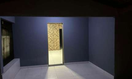 Linda Casa em Trindade-GO, 3Q Casa de Rua com 3 Quarto(s) e 2 banheiro(s) à Venda, 360 por R$ 480.000 no setor Vila João Braz TA25173