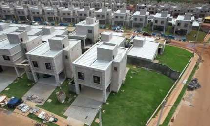 Ágio 'ABAIXOU O PREÇO' Ágio Jardins Cannes Sobrado 121m 2 suítes   Casa em Condomínio com 2 Quarto(s) e 3 banheiro(s) à Venda, 121 por R$ 1.000.000 no setor Conjunto Residencial Storil VN25206