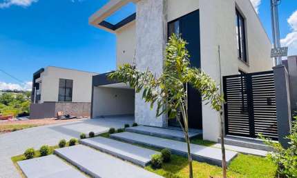 Casa moderna no Jardins Barcelona Casa em Condomínio com 4 Quarto(s) e 5 banheiro(s) à Venda, 232.55 por R$ 1.690.000 no setor JARDINS BARCELONA AX25264