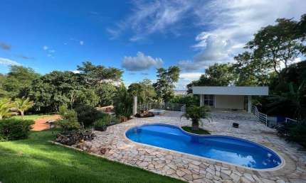 Casa térrea de 4 suítes no Residencial Aldeia do Vale em Goiânia/GO Casa em Condomínio com 4 Quarto(s) e 7 banheiro(s) à Venda, 360 por R$ 3.850.000 no setor Residencial Aldeia do Vale AD25378
