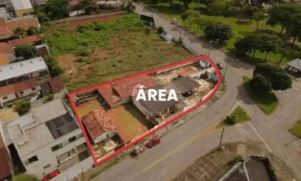 LOTE - Praça C-8 Lote à Venda, 1470 por R$ 2.100.000 no setor Setor Sudoeste AD25996