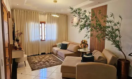 Casa Residencial Flamingo Casa de Rua com 3 Quarto(s) e 3 banheiro(s) à Venda, 194 por R$ 1.050.000 no setor Residencial Flamingo AD26017