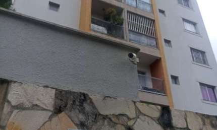 vendo apartamento  de 3 Quartos no Negrão de lima Apartamento com 3 Quarto(s) e 1 banheiro(s) à Venda, 80 por R$ 250.000 no setor Setor Negrão de Lima VN26108