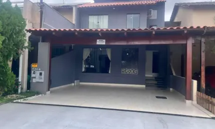 Sobrado no Condomínio  Residencial Brasília Sul -Aparecida de Goiania   Casa em Condomínio com 3 Quarto(s) e 3 banheiro(s) à Venda, 290 por R$ 1.350.000 no setor Setor Ocidente da Vila Brasília SL2620