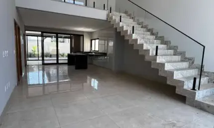 Sobrado no Condomínio Jardins Bolonha Sobrado com 4 Quarto(s) e 4 banheiro(s) à Venda, 240.25 por R$ 1.550.000 no setor Jardins Bolonha SL26275