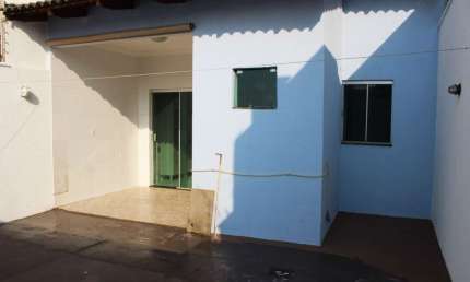 CASA 3 QUARTOS MOINHO DOS VENTOS Casa de Rua com 3 Quarto(s) e 2 banheiro(s) à Venda, 104.33 por R$ 450.000 no setor Moinho dos Ventos AD26335