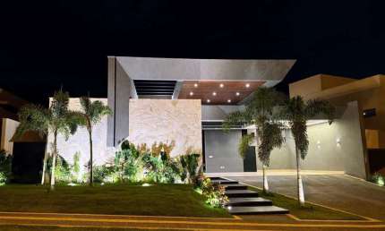 Linda casa térrea no Portal do Sol Garden  Casa em Condomínio com 3 Quarto(s) e 4 banheiro(s) à Venda, 290 por R$ 3.300.000 no setor Residencial Goiânia Golfe Clube FL26813