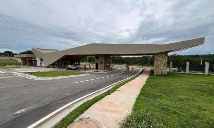 Lote de 347,41m2 no Vinhas Flamboyant Loteamento Aberto à Venda, 347.41 por R$ 490.000 no setor Condomínio Vinhas ST26883