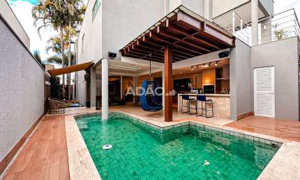CASA JARDINS VALÊNCIA Casa em Condomínio com 4 Quarto(s) e 6 banheiro(s) à Venda, 340 por R$ 3.200.000 no setor Jardins Valência AX26906