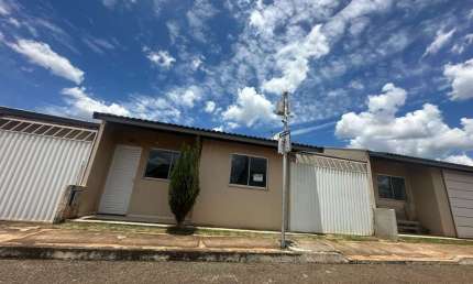 Casa térrea condomínio Casa em Condomínio com 2 Quarto(s) e 1 banheiro(s) à Venda, 52.51 por R$ 250.000 no setor Setor Cristina ST26908