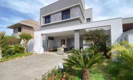 Ágio Ágio Sobrado com 200m² no Jardins Lyon Sobrado com 4 Quarto(s) e 4 banheiro(s) à Venda, 200 por R$ 1.770.000 no setor Residencial Jardins Lyon VN27040